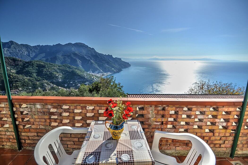 Villa Giannino A Self Catering Apartment In Ravello Amalfi - 