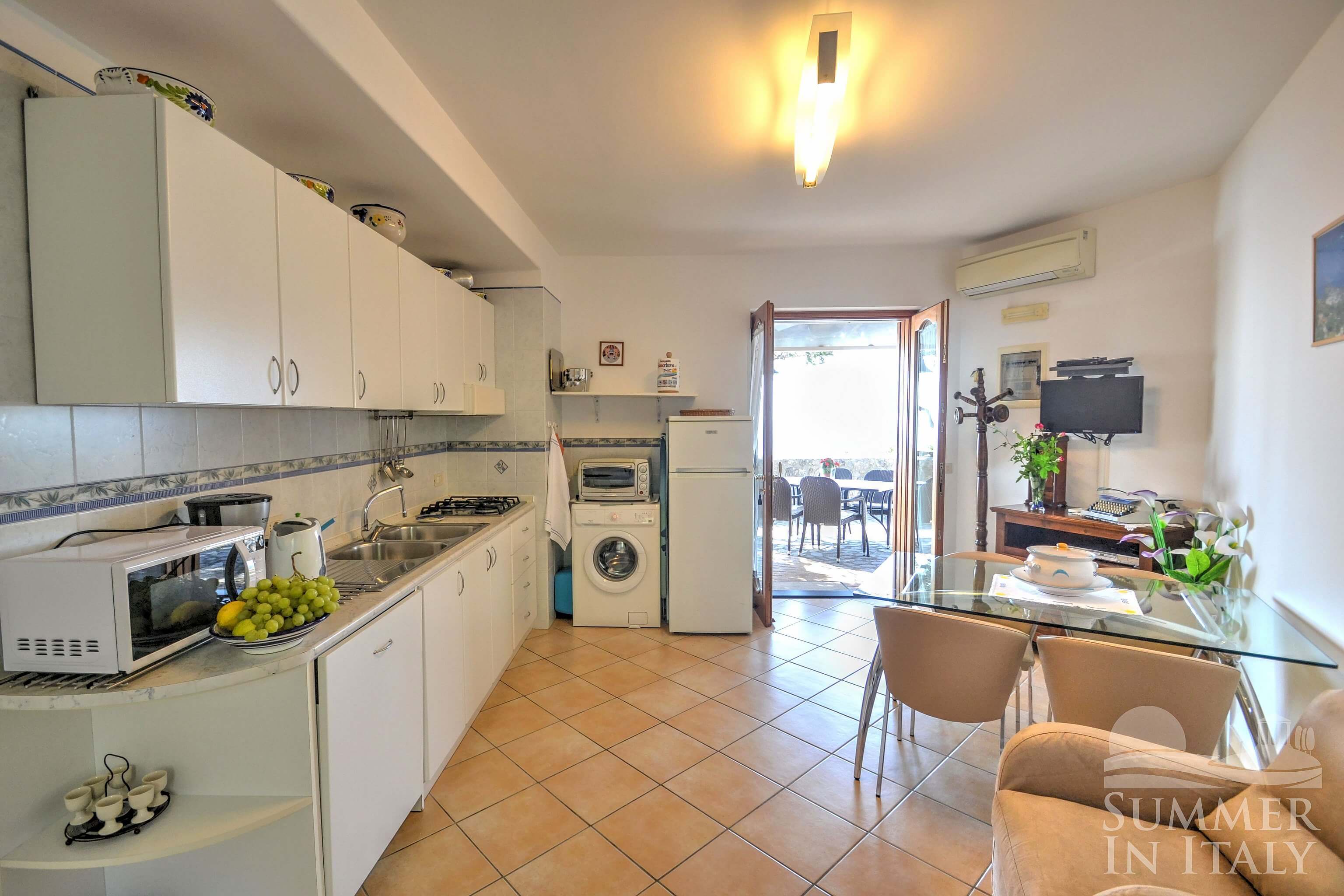 Villa Gisella A: Self catering apartment in Praiano, Amalfi Coast, Italy